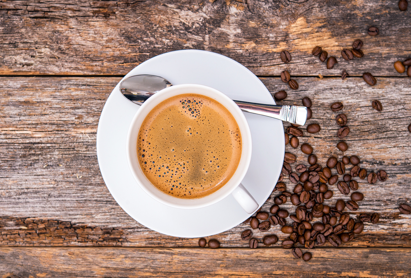 how-red-wine-and-coffee-stain-your-teeth-and-4-things-to-do-to-prevent
